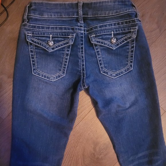Jeans - Picture 2 of 2